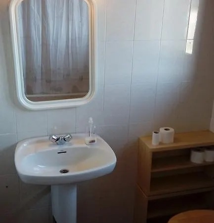 Refugi Cap Del Rec Hostel *