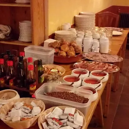 Refugi Cap Del Rec Hostal Lles De Cerdanya